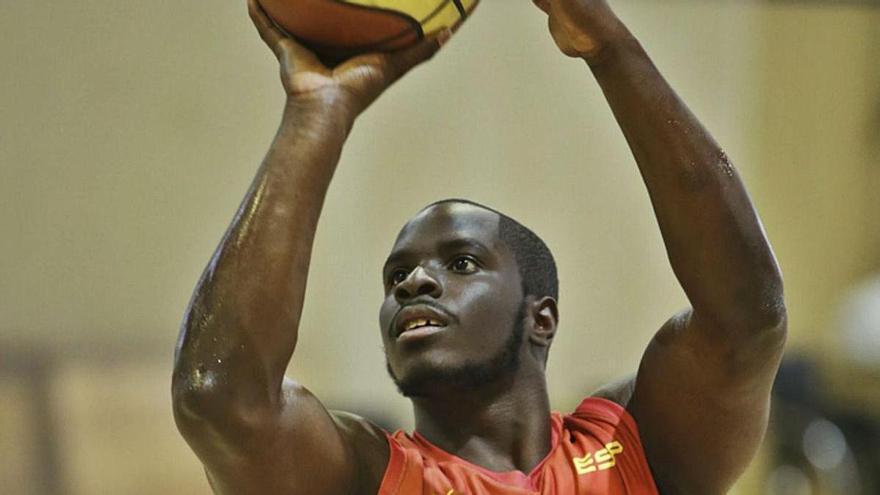 Amadou Tijane Diallo Diouf: «Hemos entrenado como cabrones para ganar el oro» - Vimarsana News