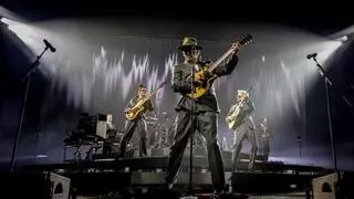 Morat reúne a 16.000 personas en su debut en Roig Arena