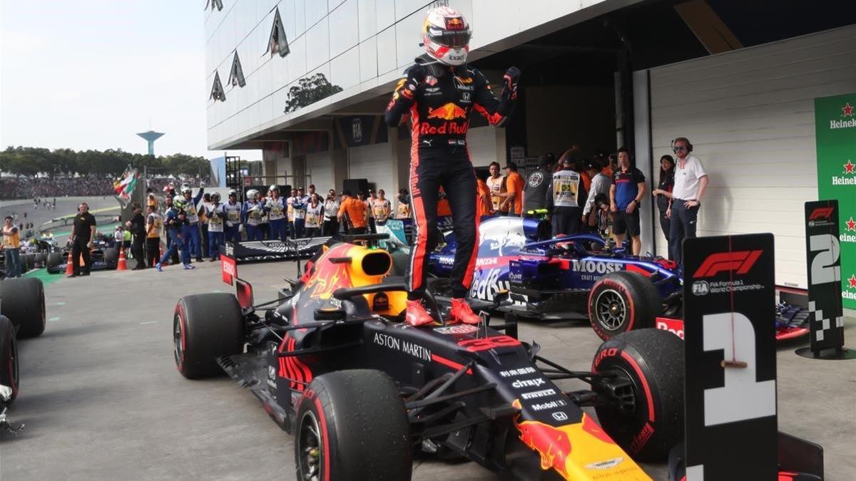 Max Verstappen (Red Bull) gana en Interlagos.