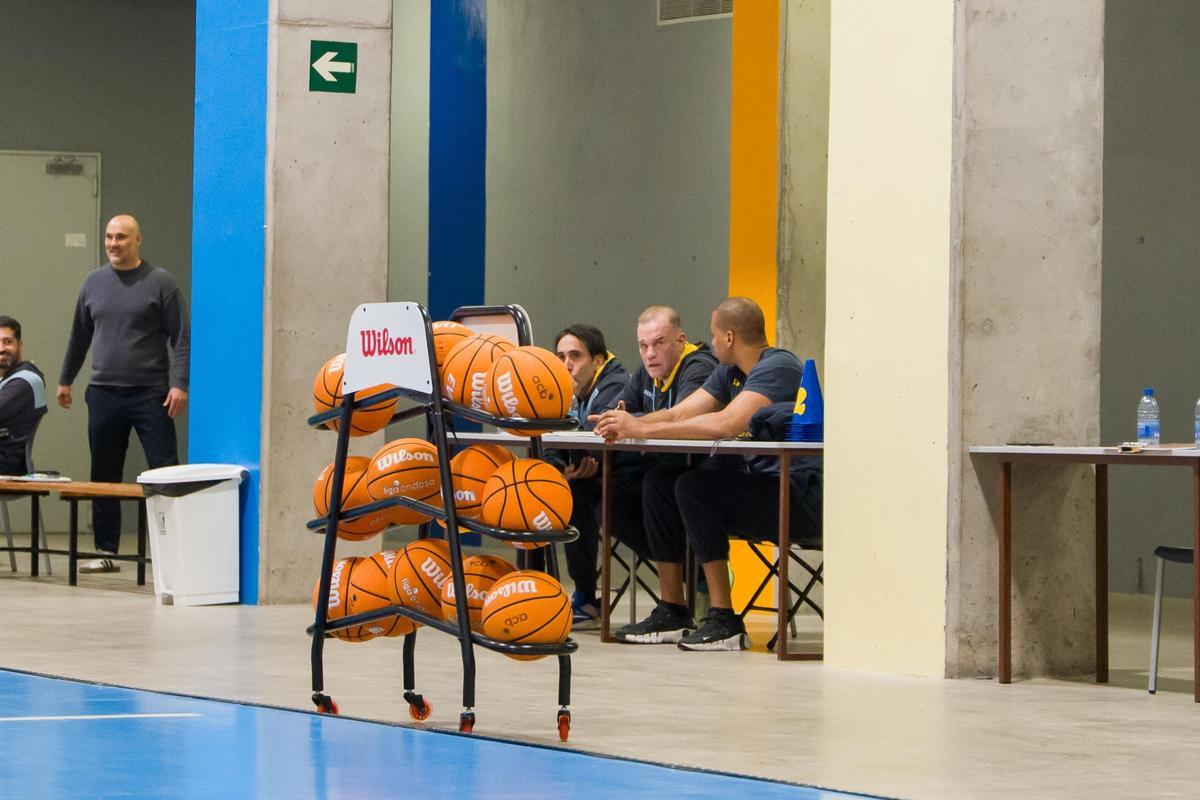 Primer entrenamiento de Néstor 'Che' García con el Dreamland Gran Canaria Primer entrenamiento de Néstor 'Che' García con el Dreamland Gran Canaria