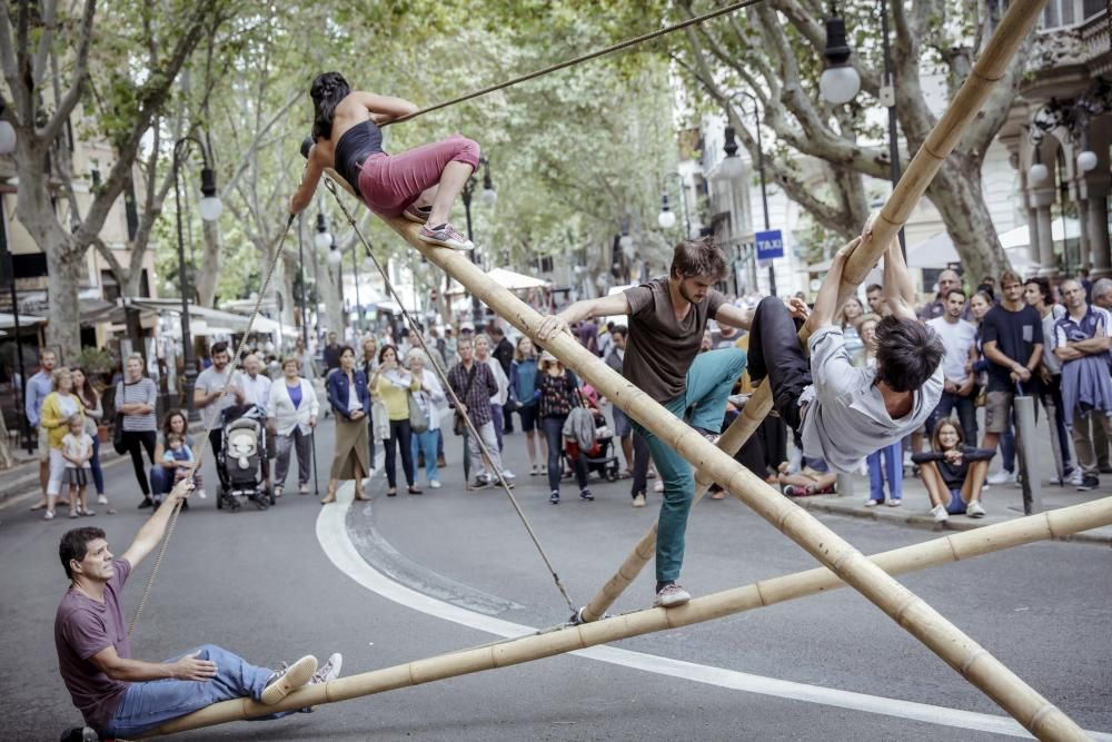 Actos por la Semana de la Movilidad en la calle Unió