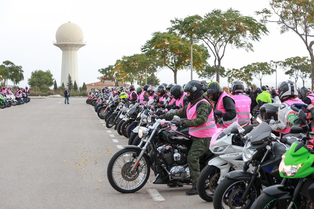 Ruta Motera "Chalecos rosas" contra el cáncer