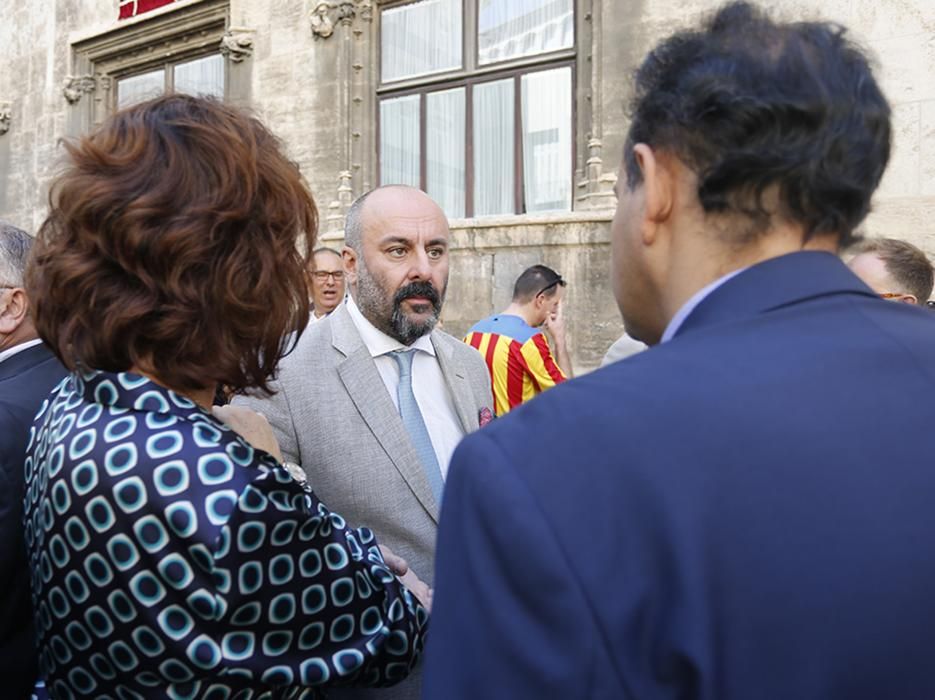 Copetín en la Generalitat