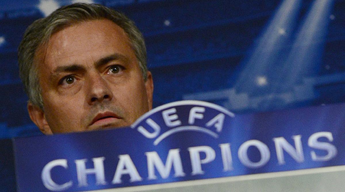 L’entrenador del Reial Madrid carrega contra un periodista pel debat de la porteria.