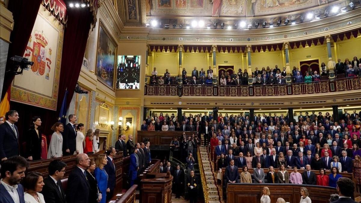 Sesión de apertura de la XIV legislatura en el Congreso