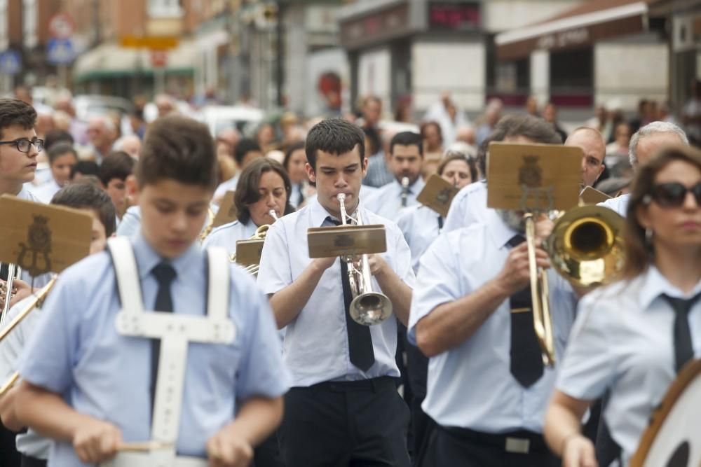 Misa y procesión en Versalles