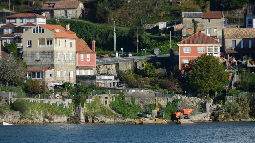 Vecinos de Meira logran que el Puerto de Vigo acondicione la bajada a la ensenada