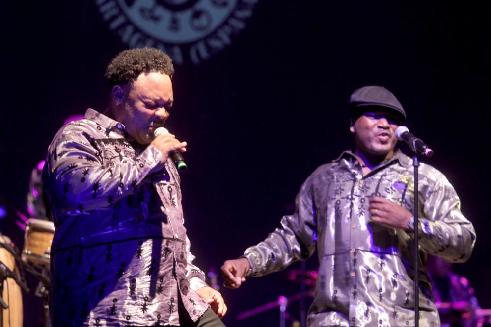 La M.O.D.A. y Earth Wind and Fire Experience, ayer en La Mar de Músicas