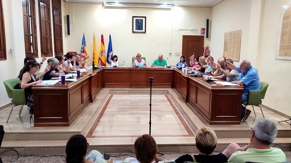 Aprobación de los presupuestos por unanimidad en Benetússer.