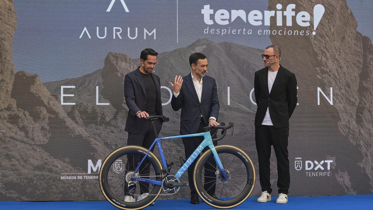 Afonso, durante su intervención en la presentación de la Aura Magma Tenerife.