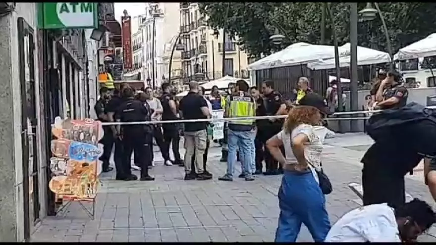 Apunyalen una dona en una botiga a Madrid