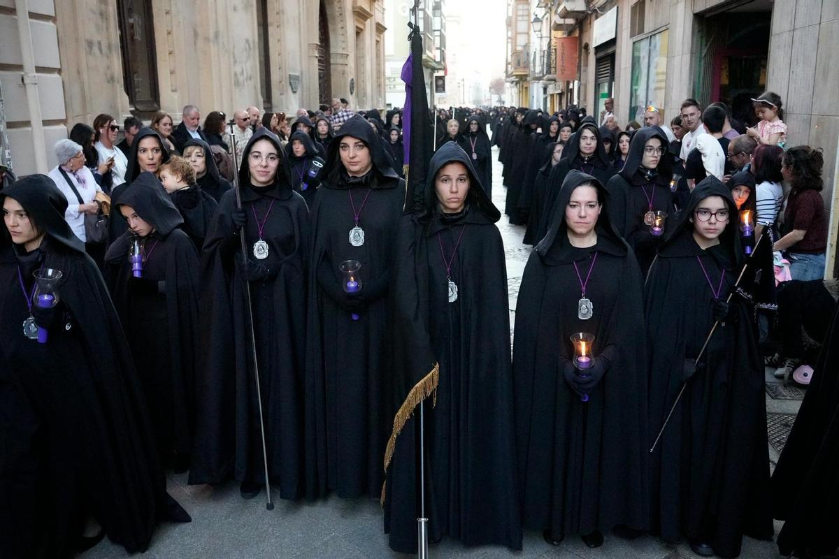 GALERÍA | Zamora acompaña a La Soledad en una de las noches más sobrecogedoras de la Semana Santa
