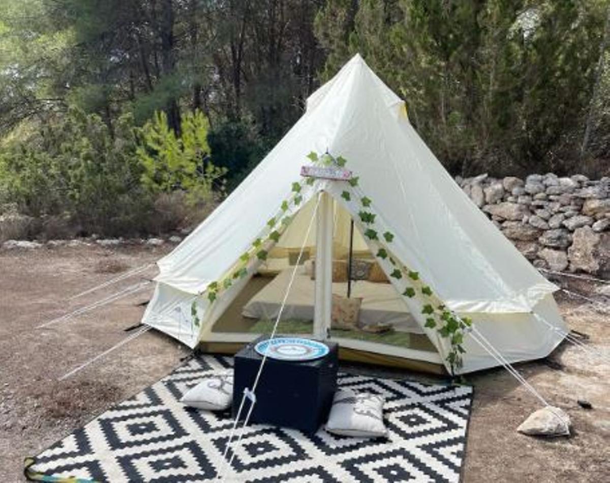 Se alquila yurta, cabaña o tienda de campaña en plena naturaleza en Ibiza