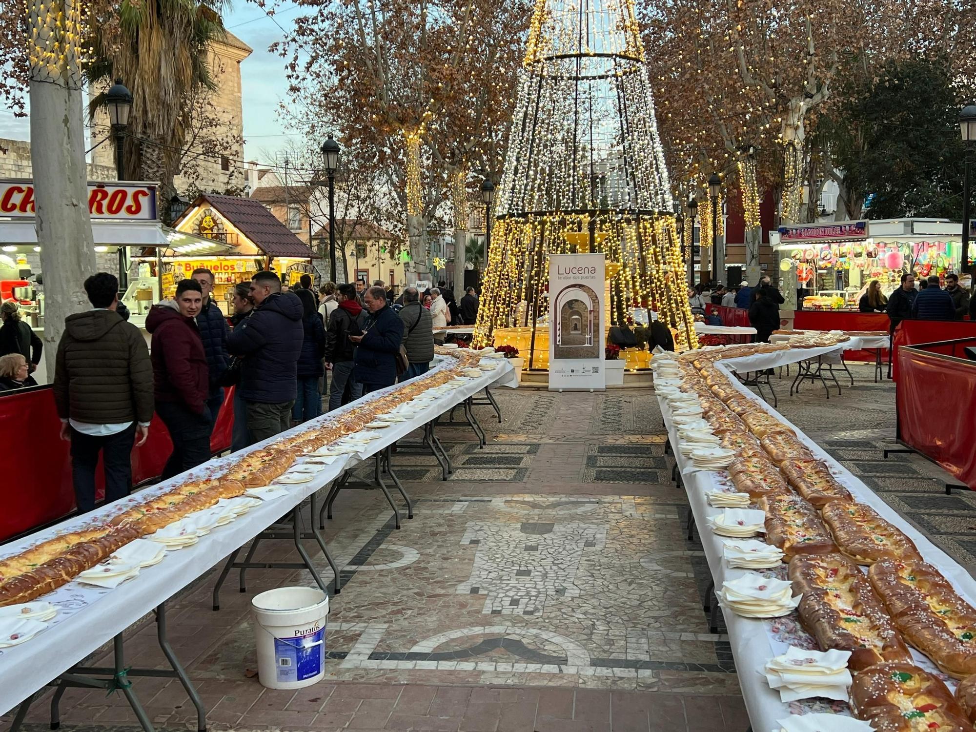 Roscón gigante en Lucena