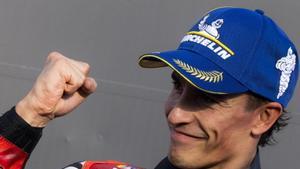 Márquez guanya a l’esprint i mossega el Mundial