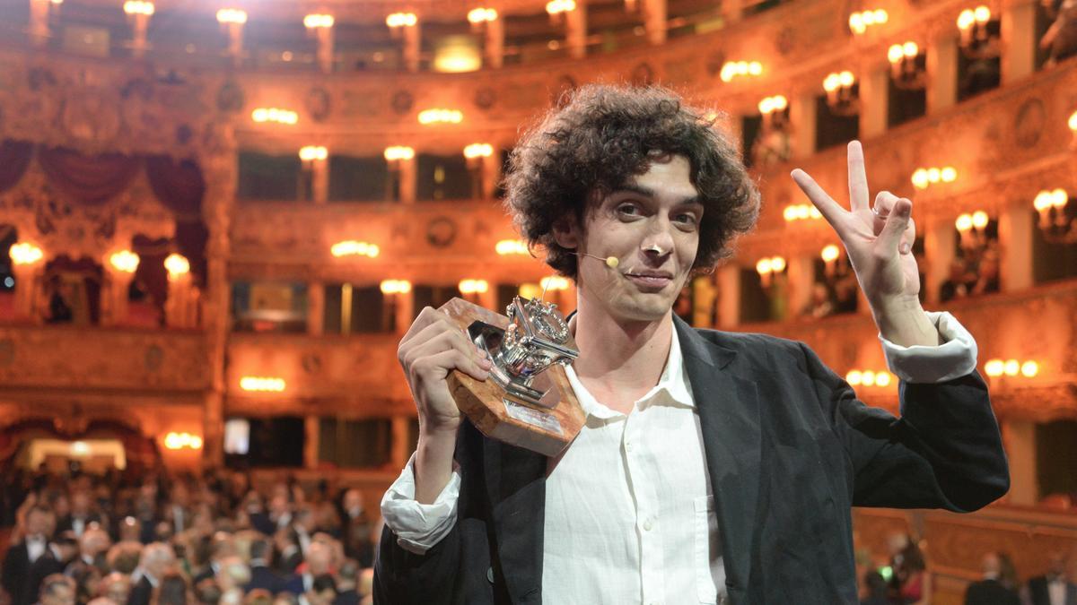 Bernardo Zannoni wins Campiello literary prize 2022 in Venice
