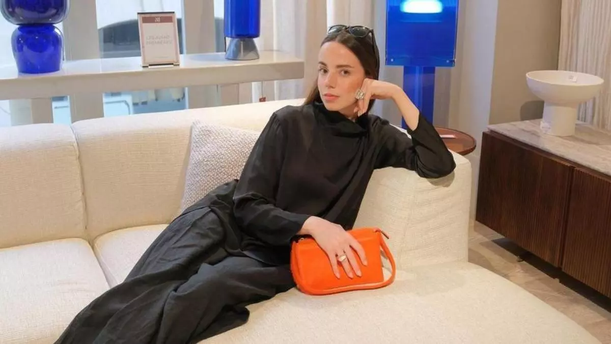 La influencer valenciana que democratiza el diseño desde Basilea