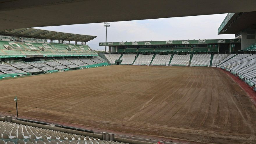 Nuevo rostro para El Arcángel: el Córdoba CF ya renueva su césped