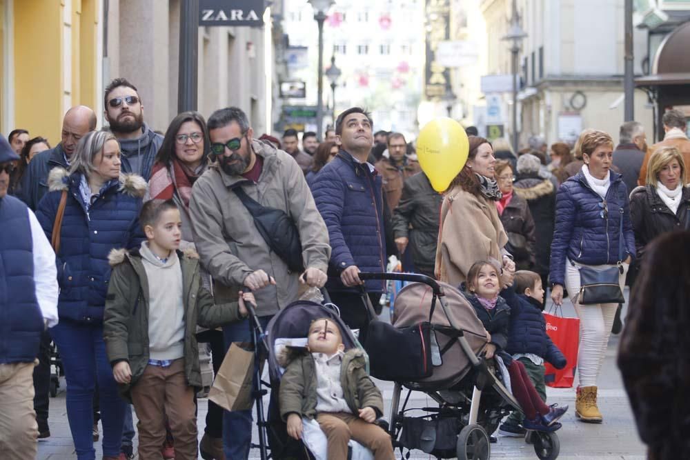 Ambiente festivo en las calles de Córdoba