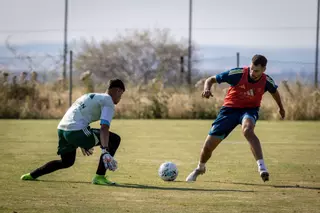 En imágenes | Pretemporada del Real Zaragoza en Los Ángeles de San Rafael: Fernando López se incorpora al stage