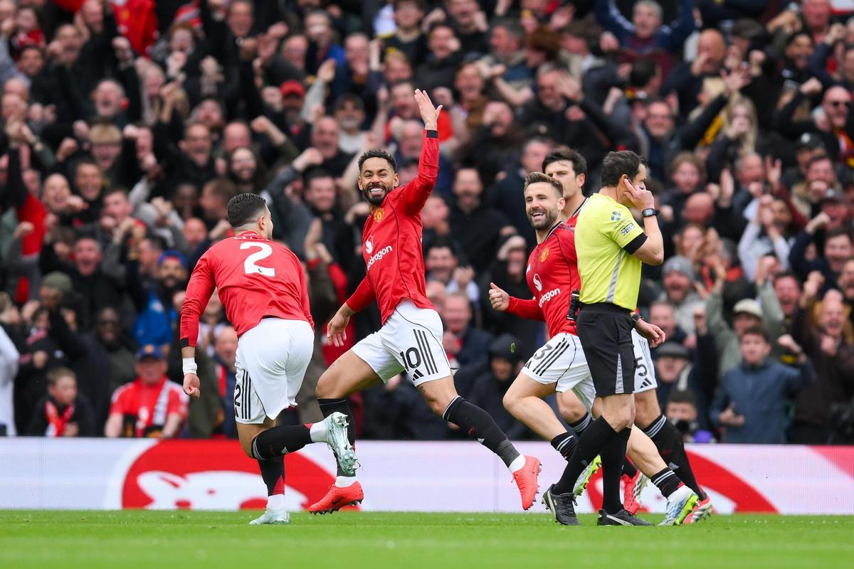 Kobbie Mainoo sella el regreso del Manchester United a la Champions con un golazo ante el Liverpool — image 4