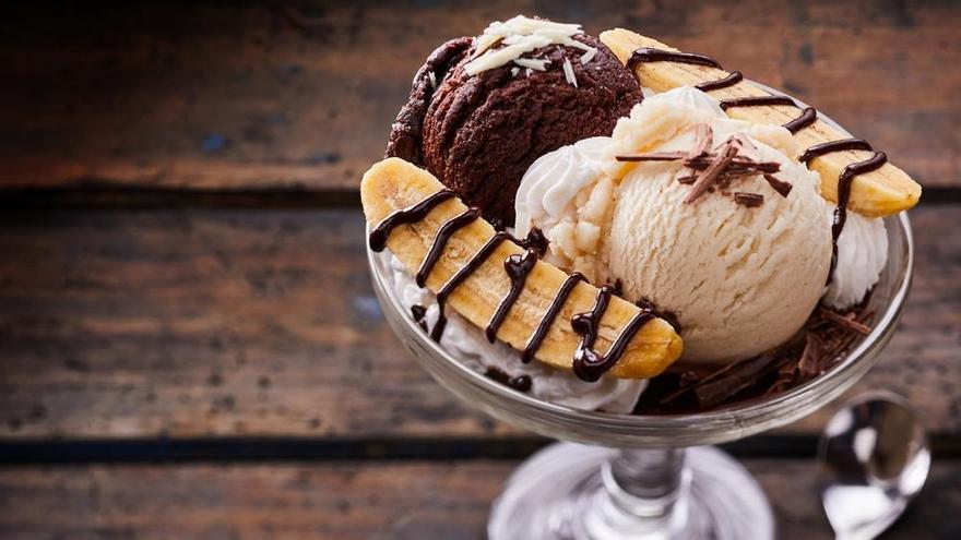 Copas de helado ‘Banana Split’.
