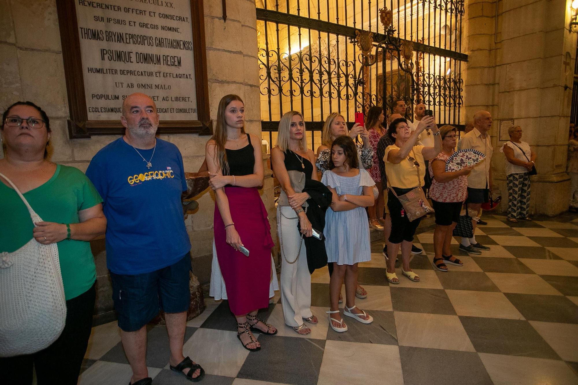 Procesión clausural de la Fuensanta en la Catedral, en imágenes