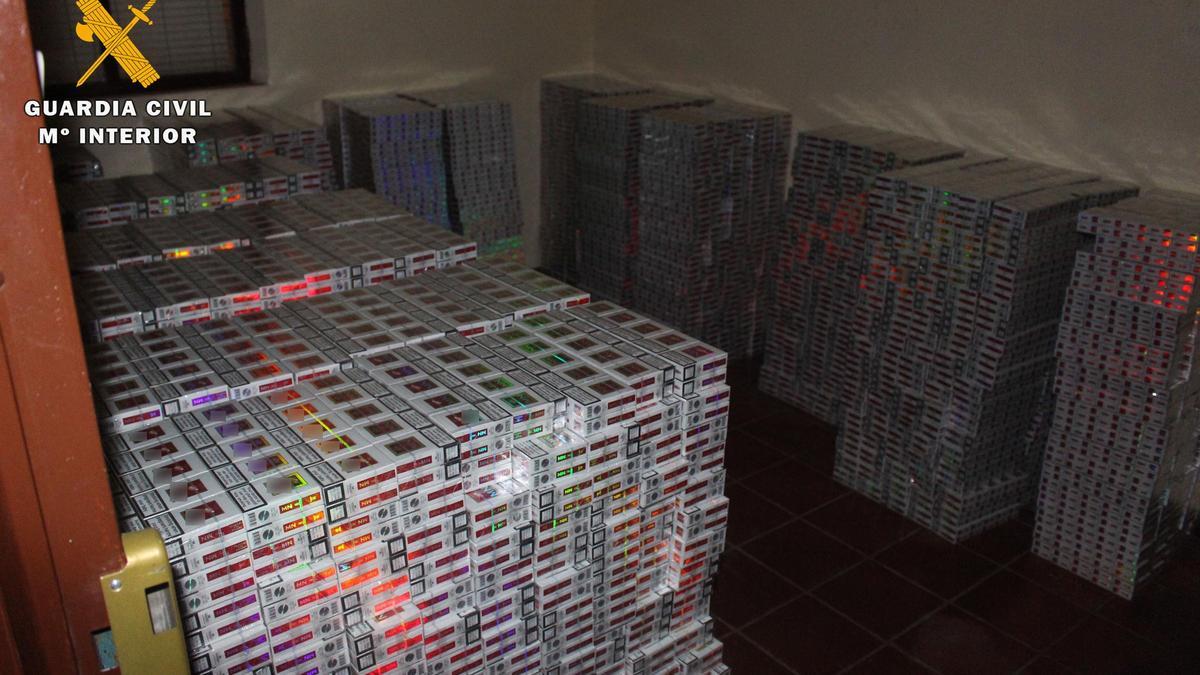 Tabaco intervenido en una operación contra el contrabando en Córdoba, en una imagen de archivo.