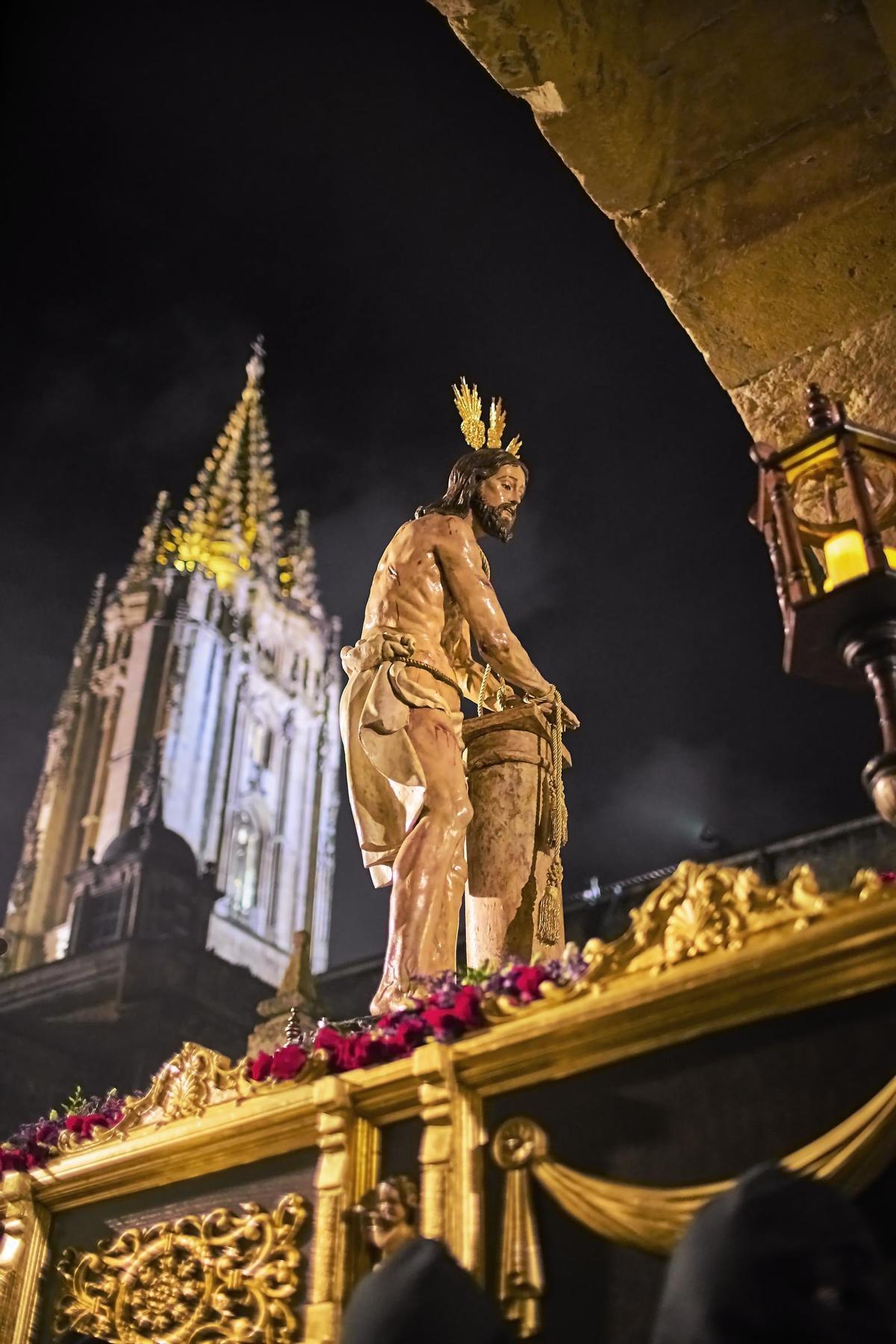 Un paso de procesión