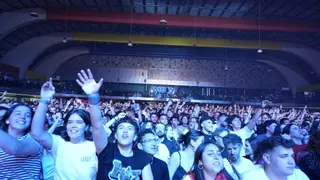 Avilés se ancla como ciudad de conciertos con "La Raíz": 8.000 almas