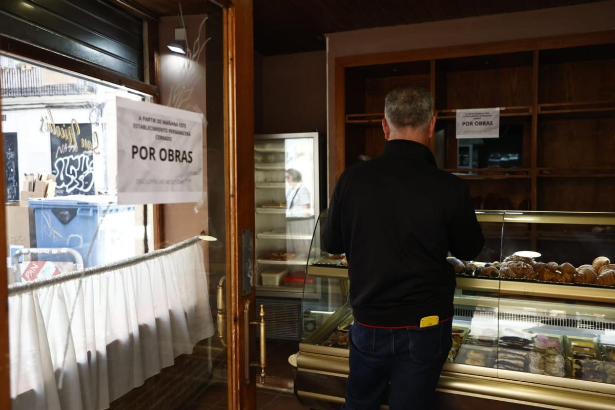 Cierra en València el histórico horno de San Nicolás