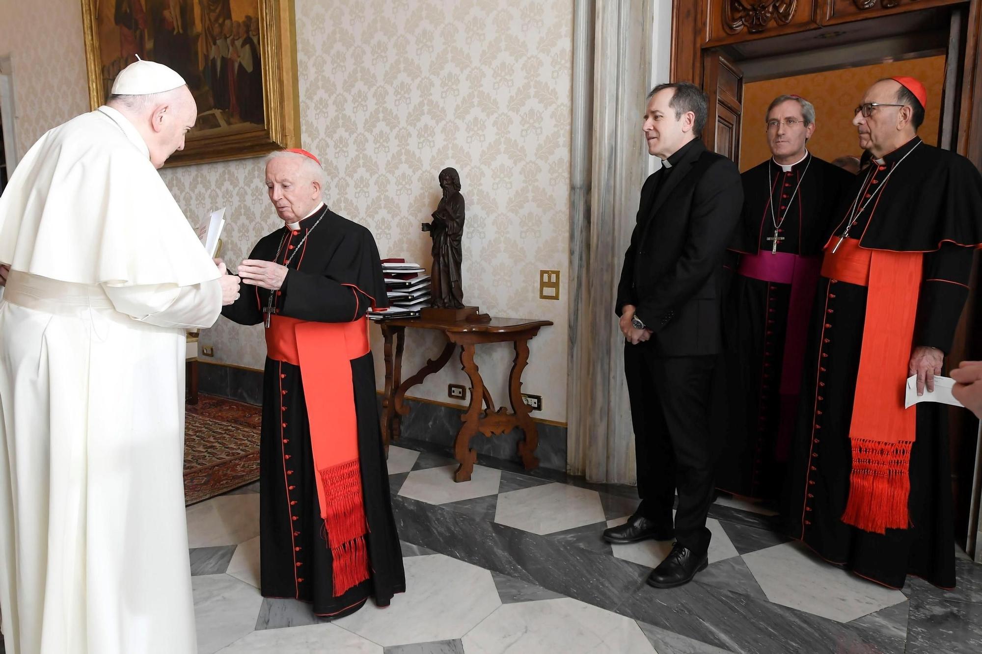 El Papa recibe al obispo de Ibiza, Vicent Ribas.