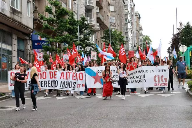 Las trabajadoras del comercio textil bloquean las tiendas de las grandes cadenas en su lucha contra el convenio de ARTE
