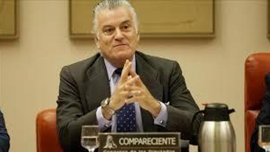 El abogado de Bárcenas niega que participara en &#039;Gürtel&#039; por su autoridad en el PP