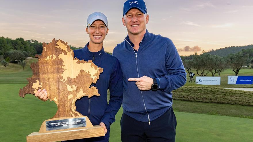 Mit Bastian Schweinsteiger als Zuschauer: Deutsche gewinnt Golfturnier auf Mallorca