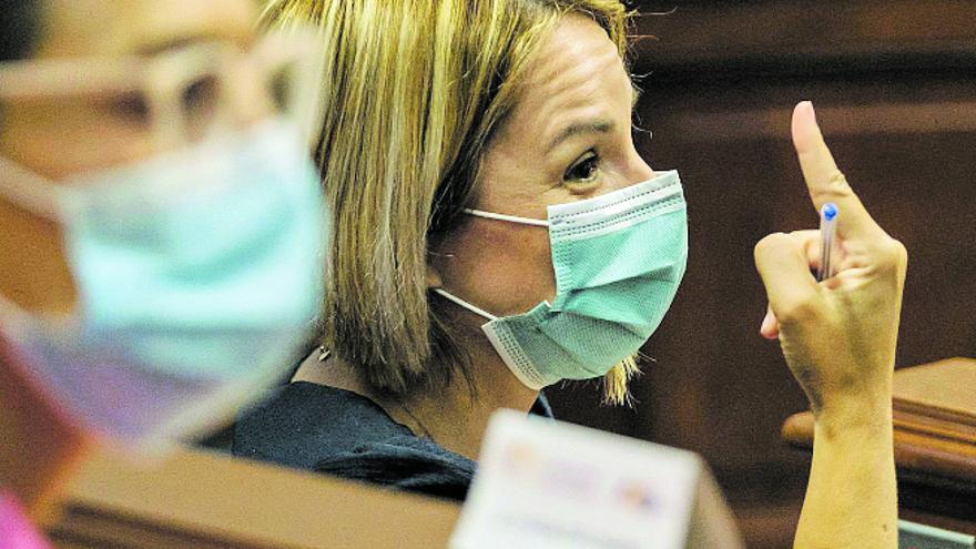 El Parlamento de Canarias rechaza paralizar el catálogo de servicios sociales - Vimarsana News