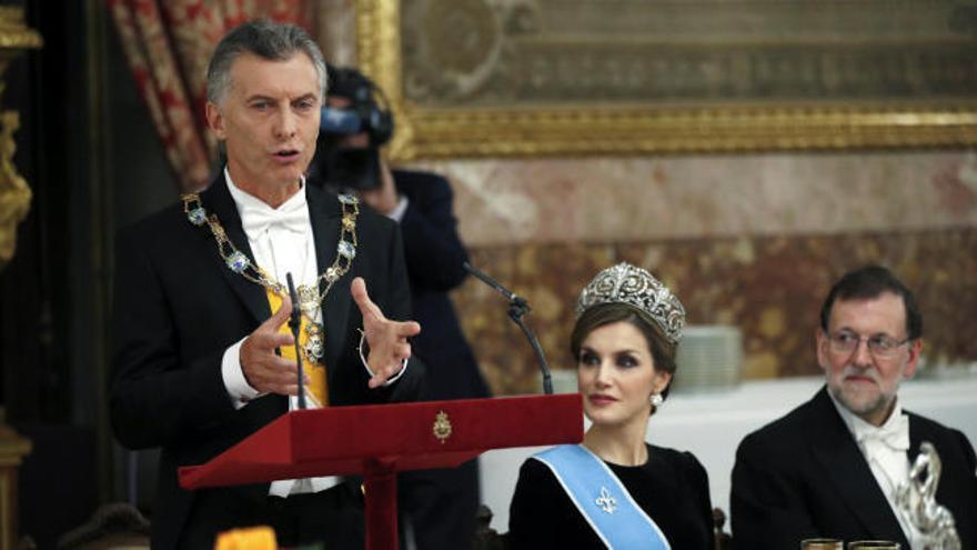 Cena de gala en el Palacio Real en honor al presidente argentino