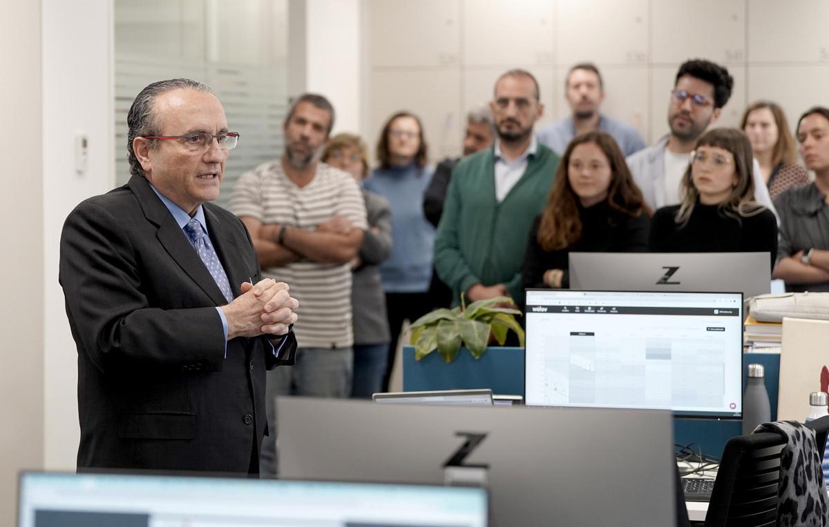 El presidente de Prensa Ibérica, Javier Moll, durante la presentación de Ferran Boiza, como nuevo director de El Periódico de España.