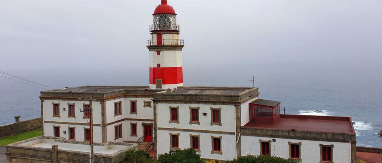 El faro de Cabo Silleiro (Baiona) se convertirá en hotel. |   // MARTA G. BREA