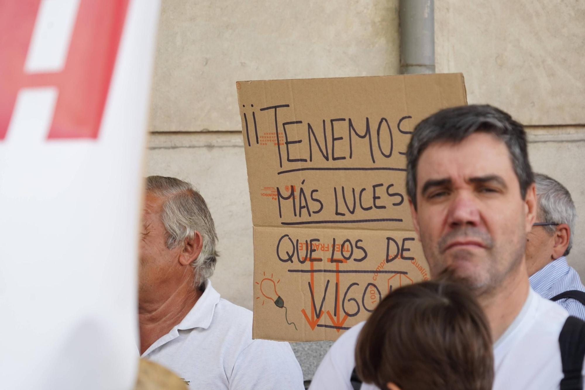 Manifestación por el AVE de Sanabria en Madrid: protesta por el tren a las puertas de Renfe