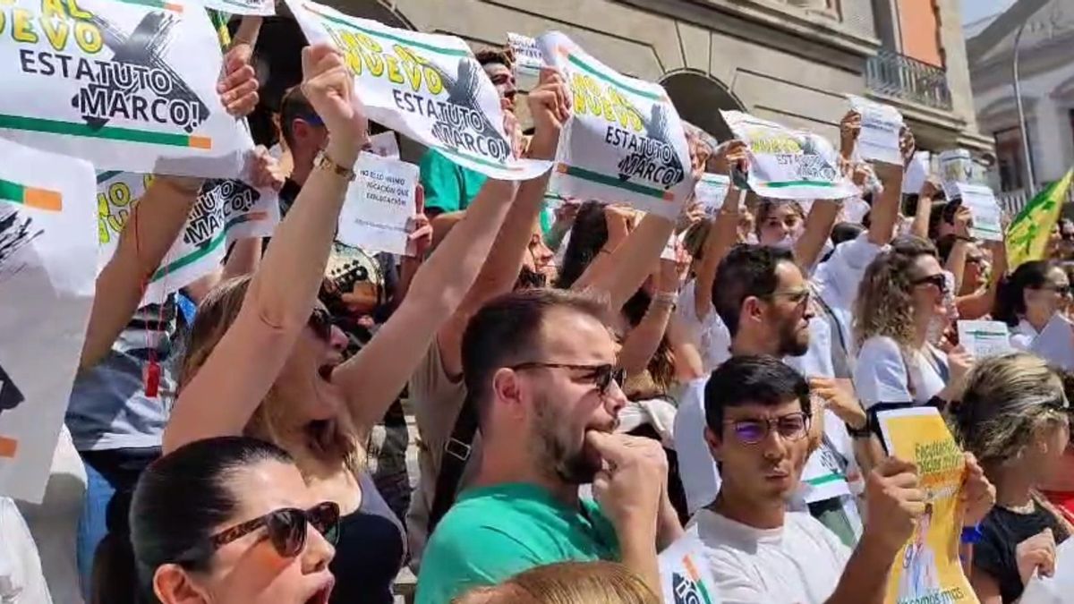 Manifestación de médicos en Santa Cruz de Tenerife