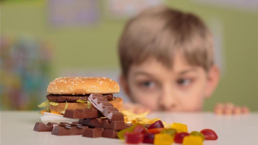 El 22% de niños y adolescentes extremeños tiene sobrepeso u obesidad