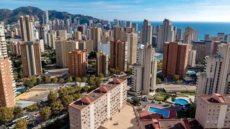 Una panorámica de la ciudad de Benidorm, el municipio con más rascacielos de Europa.