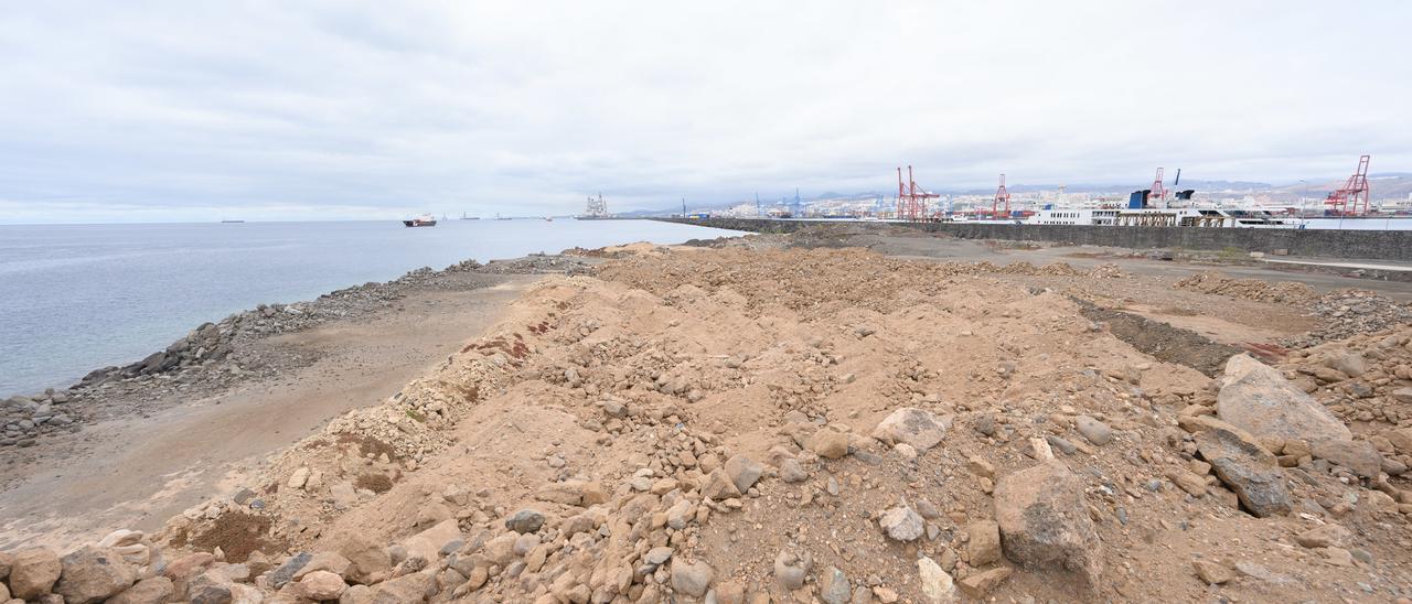 Explanada donde se instalará la planta de gas en el Puerto de Las Palmas.