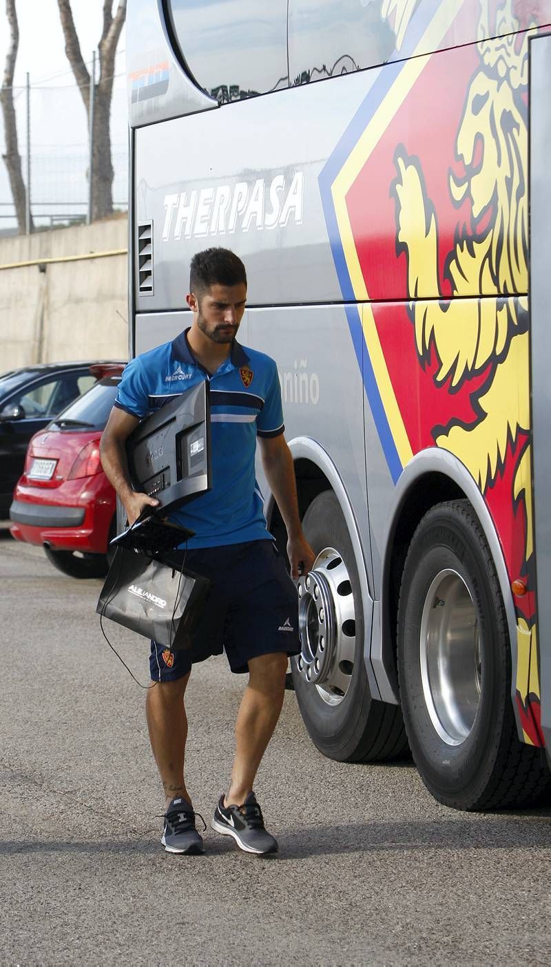 Fotogalería de la salida del equipo en bus a La Coruña