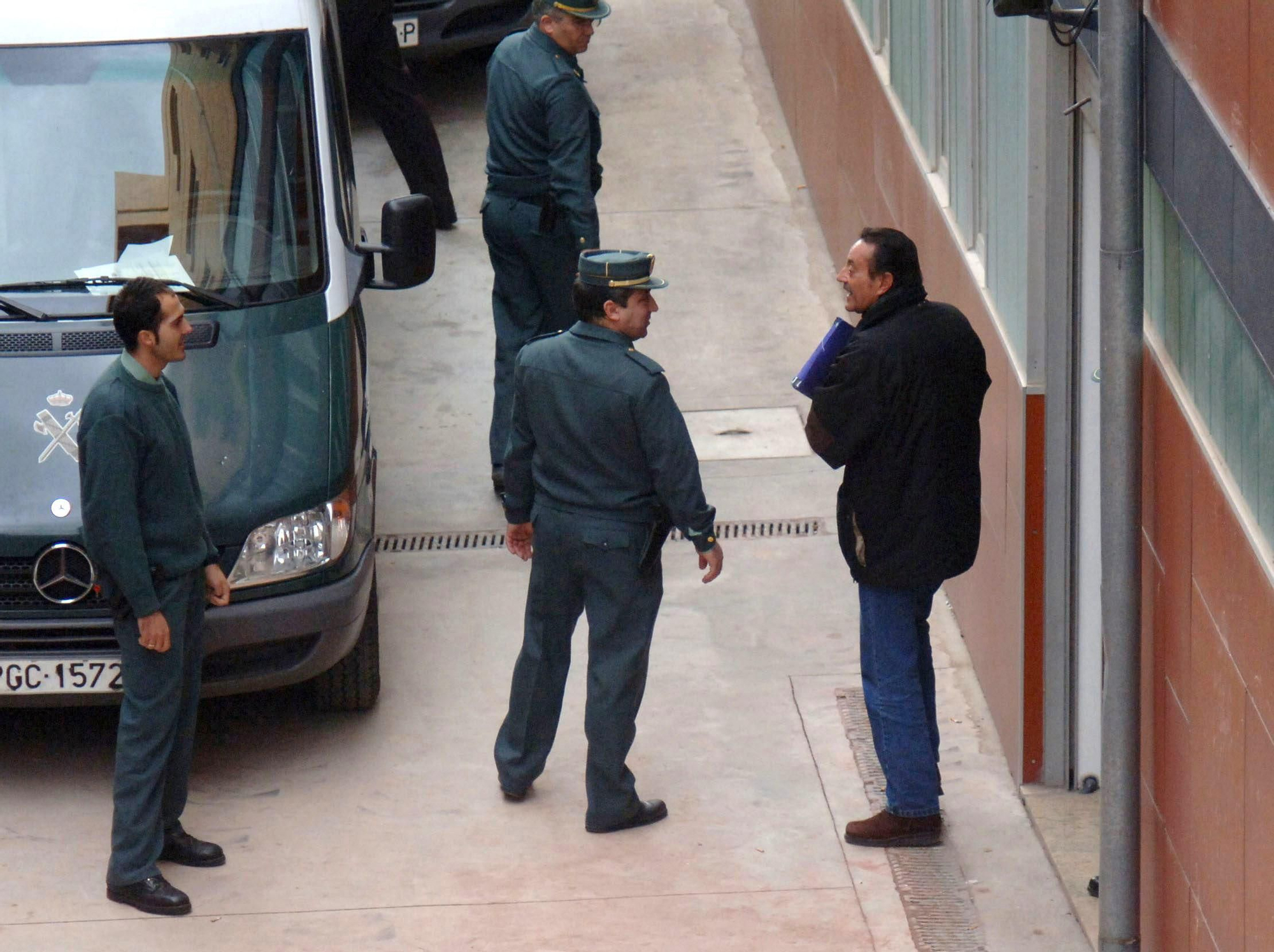 De la alcaldía de Marbella a la prensa rosa y la cárcel: la vida de Julián Muñoz, en imágenes