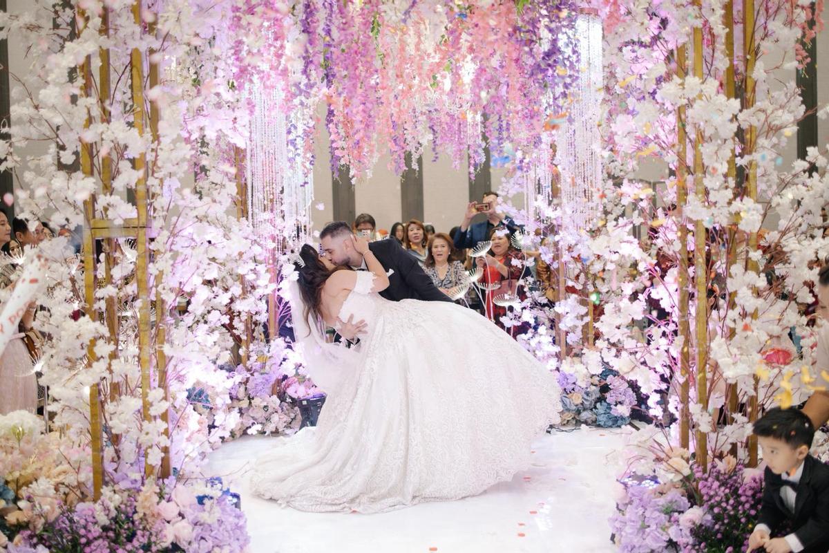 Fotogalería | La boda de un extremeño en Indonesia, en imágenes