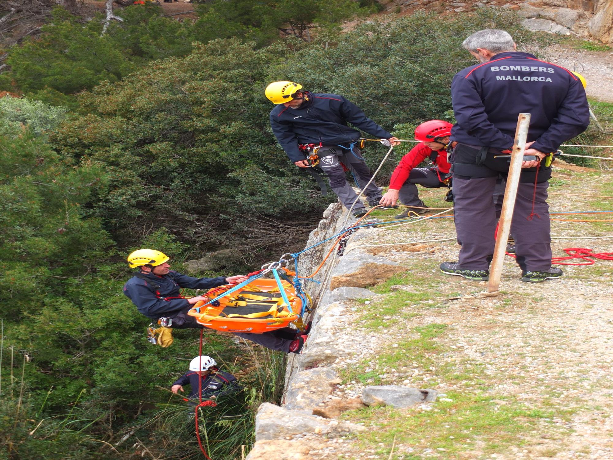 Simulacro de rescate de montaña en Sóller