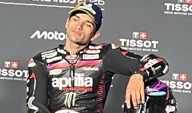 España lidera las tres categorías del Mundial de motos ante el mosqueo general