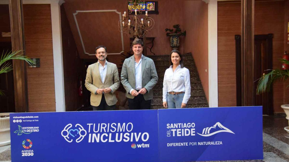 Santiago del Teide acude a la World Travel Market para promocionarse como un destino inclusivo